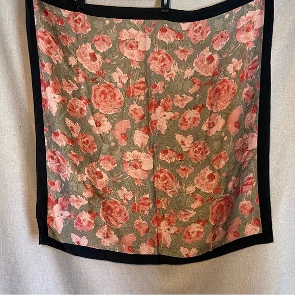 Vintage  Pink & Gray Floral Scarf 100% Silk - Picture 5 of 6